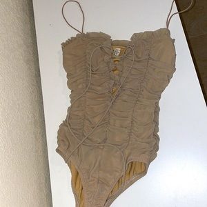 Lace up bodysuit | size S